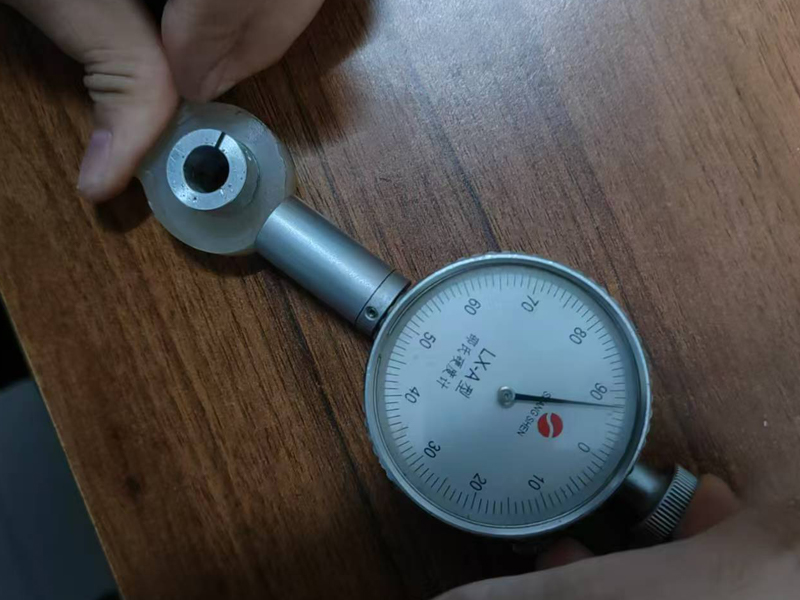 EMS天车升级之选：聚氨酯辅助轮提升运行效率与稳定性