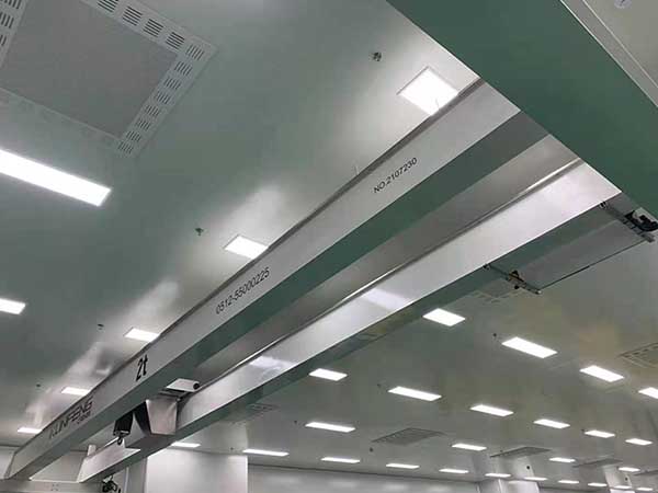 多晶硅万级桥式起重机